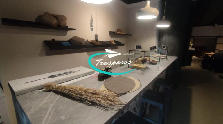 CafeterÍa PastelerÍa En Traspaso En Zona Tres Forqes, Valencia