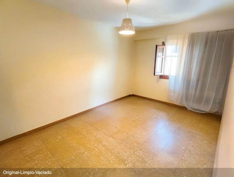 Vivienda económica de 3 dormitorios con balcón y orientación Este